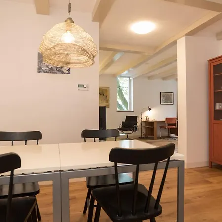Old Town City Centre Bed and Breakfast Άμστερνταμ
